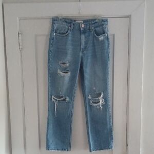 Sneak Peek Jeans